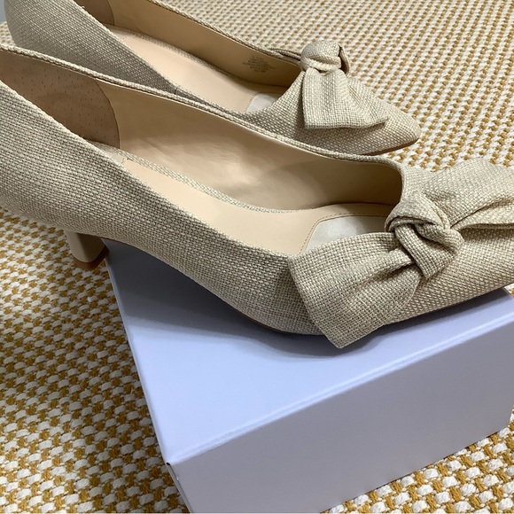 Alex Marie Cream Heels with Bow Detail - Picture 5 of 13